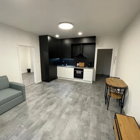 Apartment Central 1 *